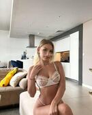 Анкета проститутки Элина - метро Южное Бутово, возраст - 23